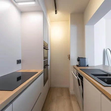 Modern With Sea View Apartment