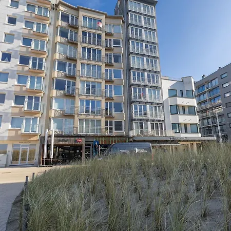 Modern With Sea View Middelkerke